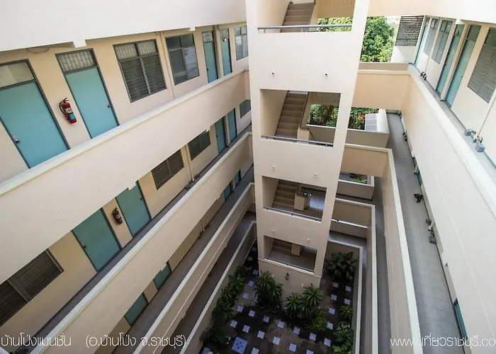 Mansion Aparthotel *